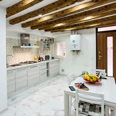 Riva Biennale Apartment Venice