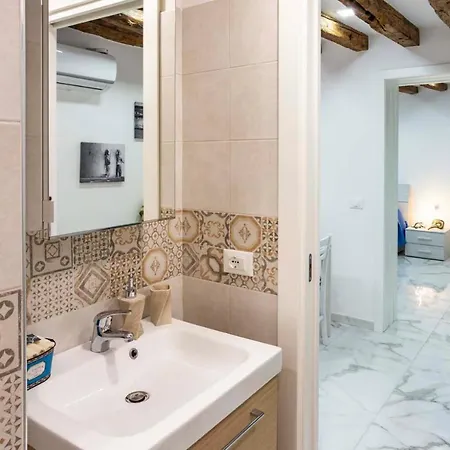 Riva Biennale Apartment Venice
