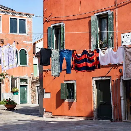 Riva Biennale Apartamento Veneza